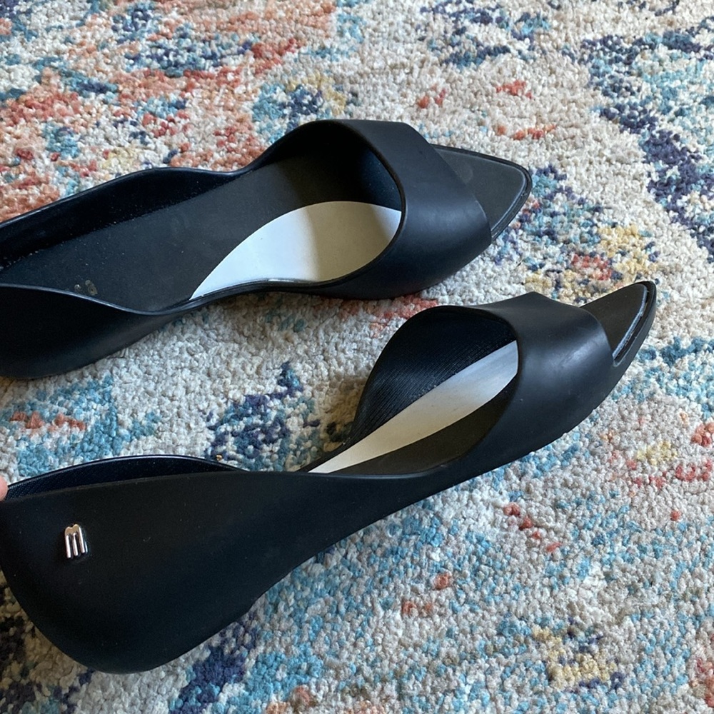 Mellissa sweet dreams, open to black jelly flats